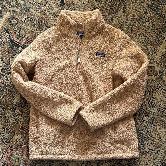 Patagonia Other - Patagonia Beige Sherpa Fleece Jacket